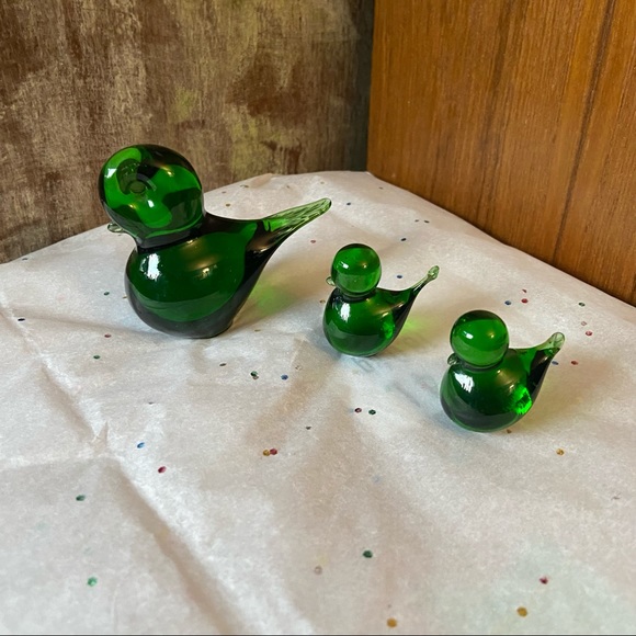 Vintage Other - Vintage Murano glass green birds